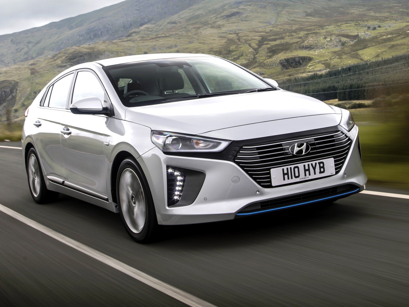 Hyundai Ioniq Hybrid