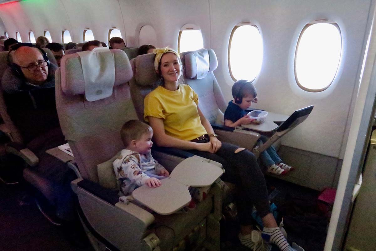 keeping a toddler entertained on a plane