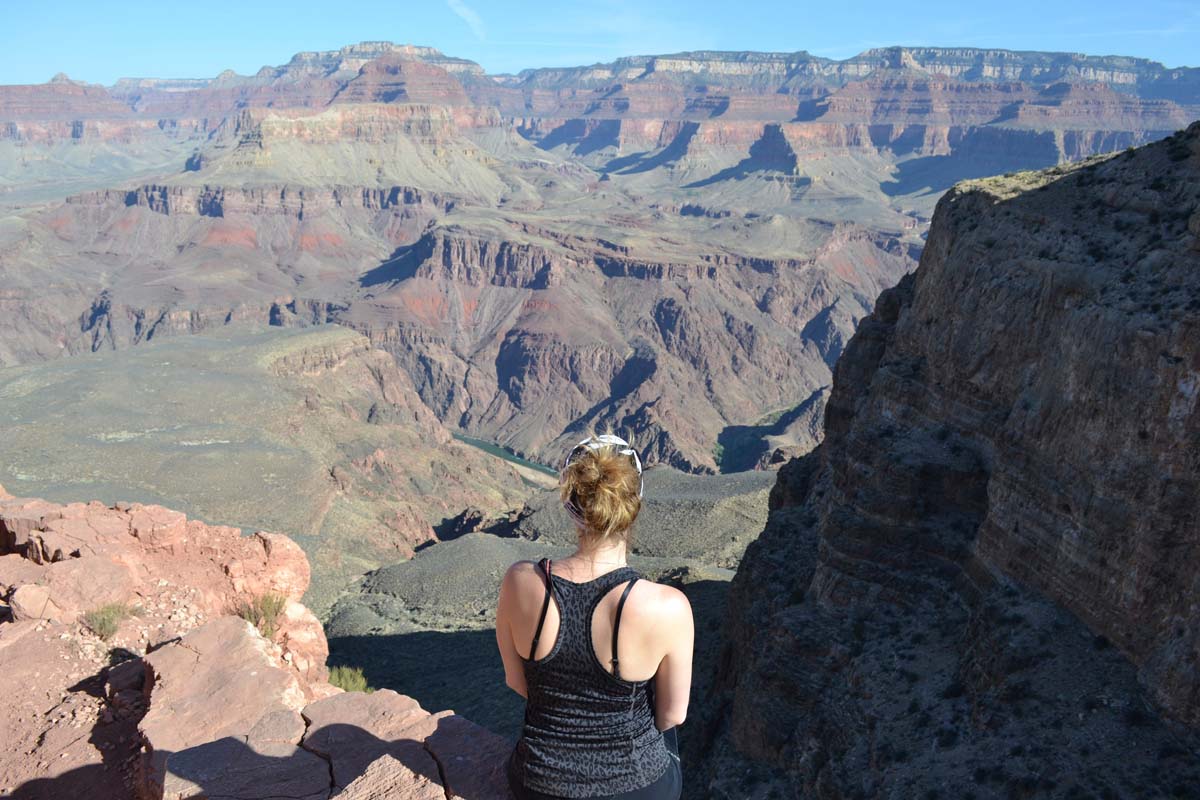 The-Travel-Hack-hiking-the-Grand-Canyon