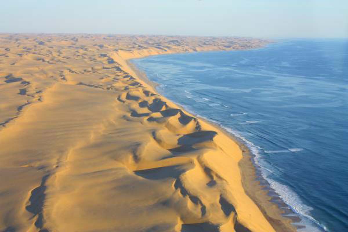 skeleton-coast-namibia