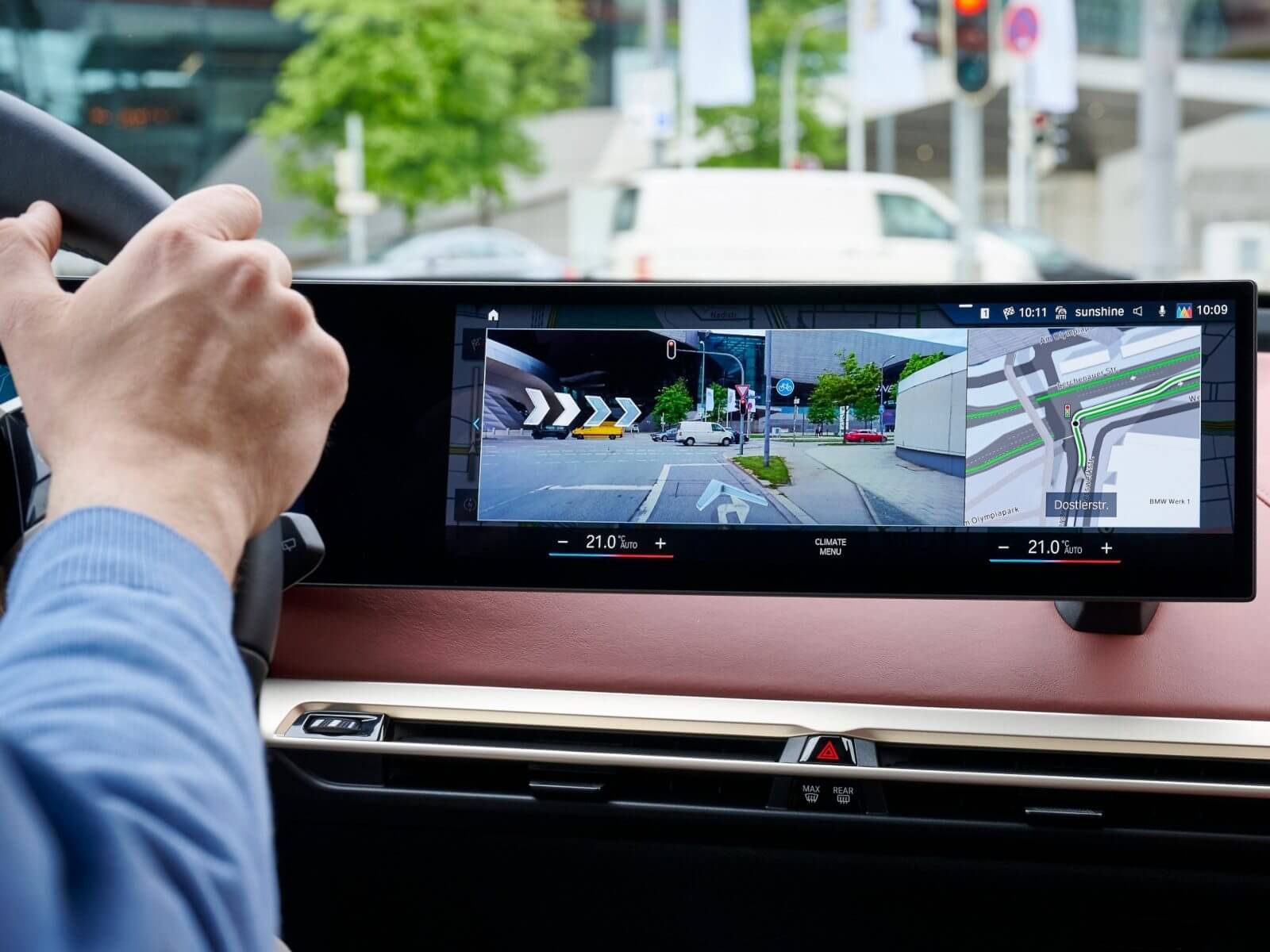 BMW iDrive augmented view