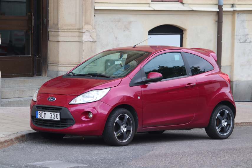 Image of a purple Ford Ka