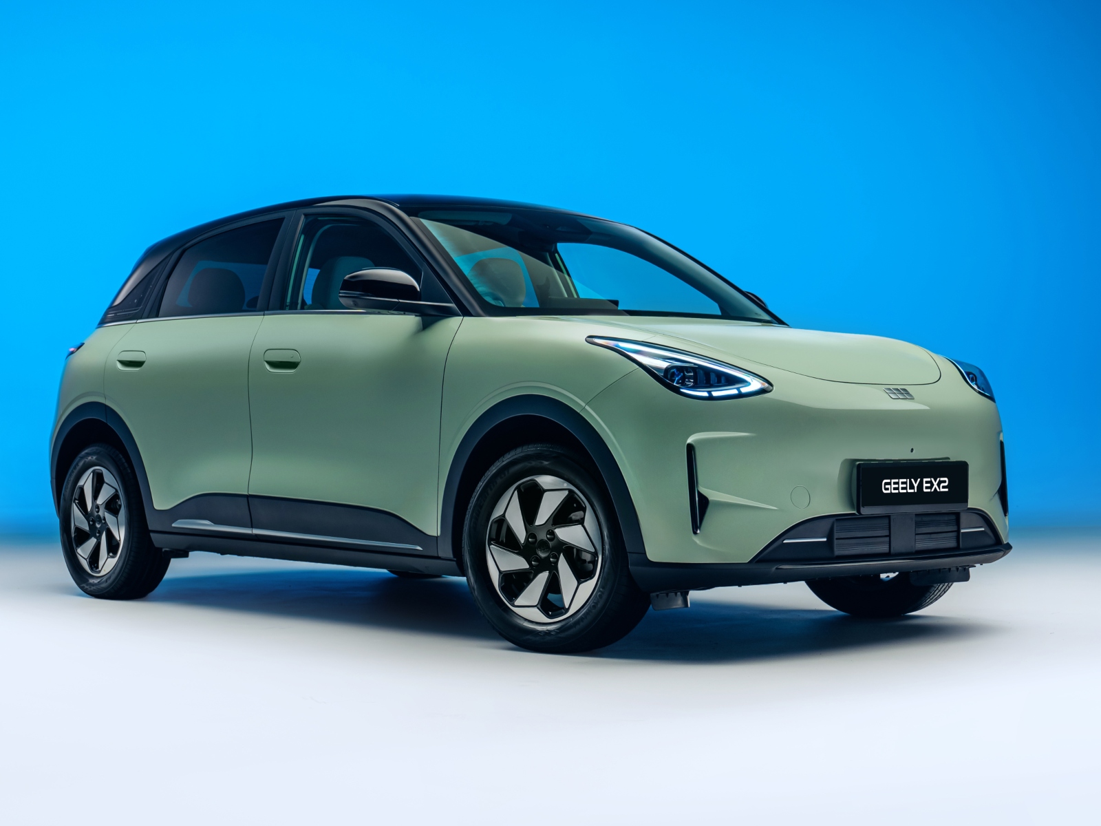Geely EX2