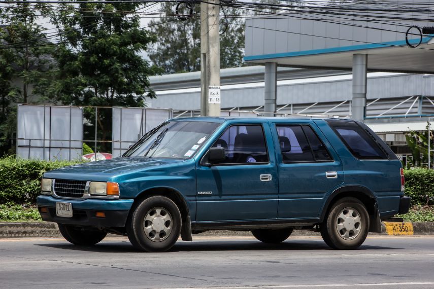 An Isuzu Rodeo car