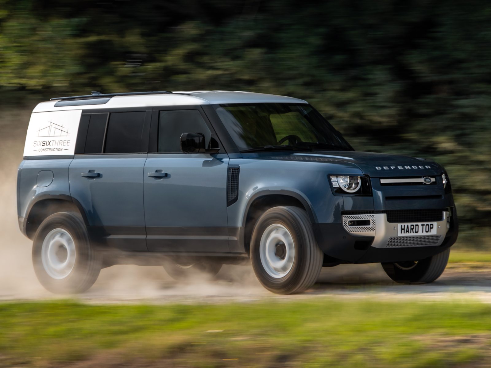 Land Rover Defender Hard Top