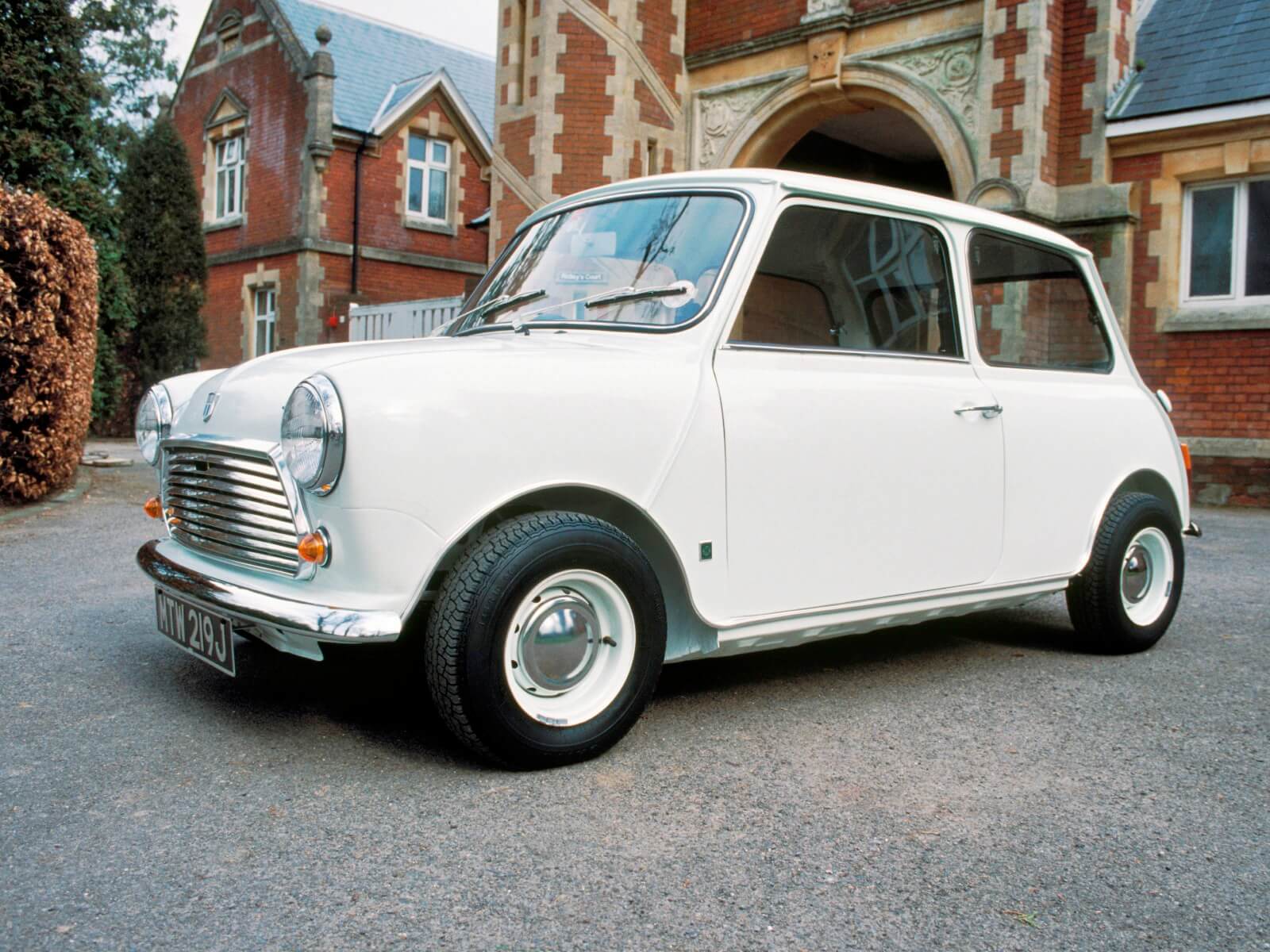 White Mini