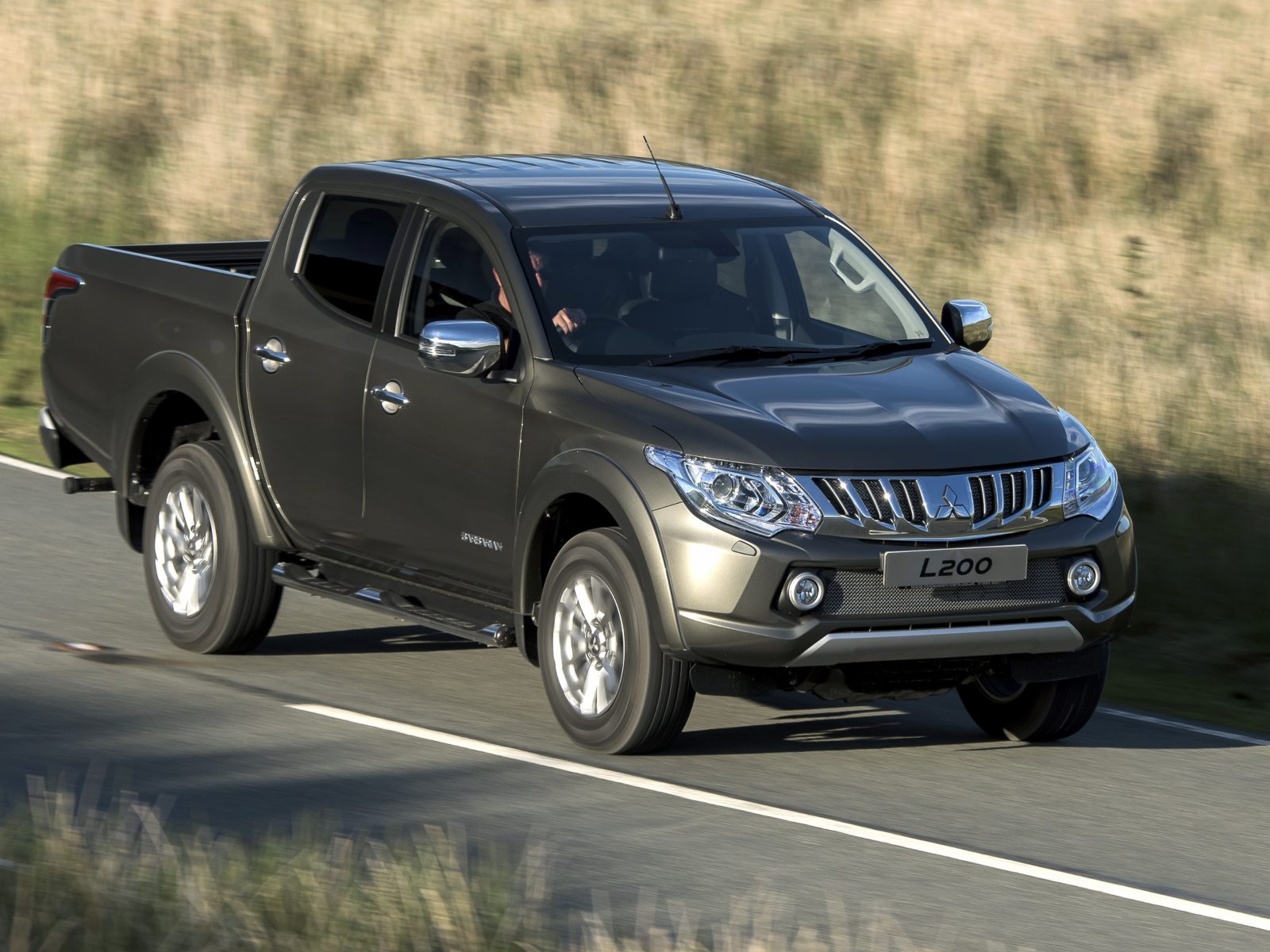 Mitsubishi L200