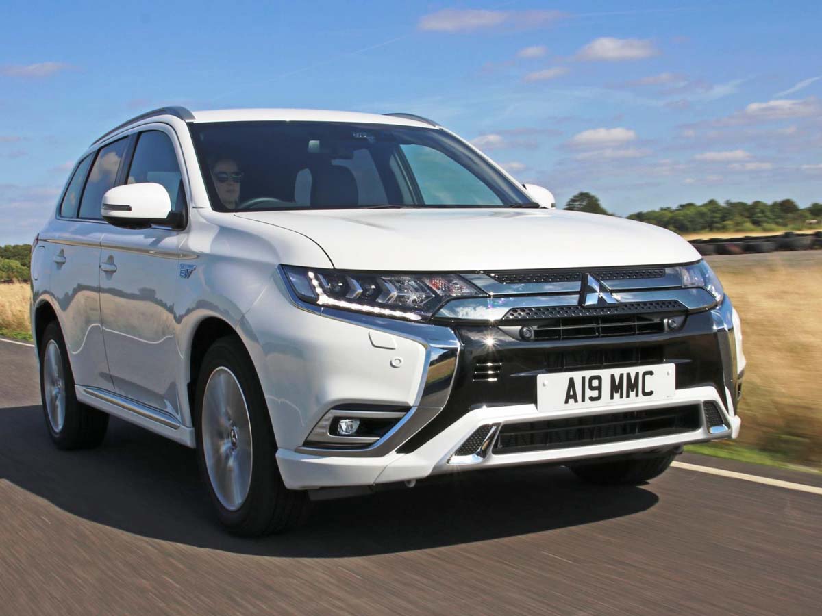Mitsubishi-Outlander-PHEV