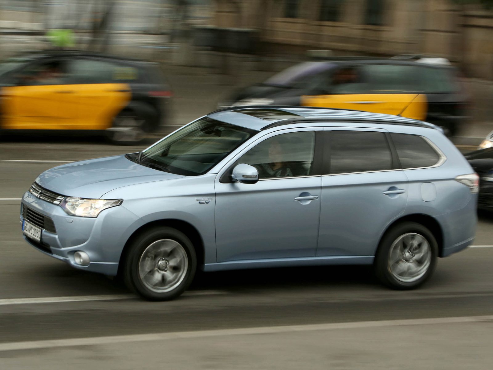 Mitsubishi Outlander PHEV
