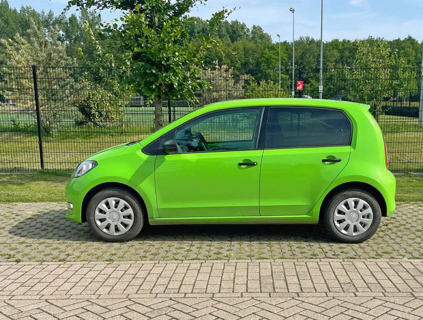 Image of a lime green Skoda Citigo