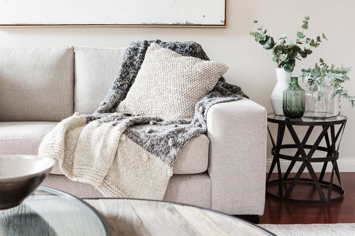 throw-and-cushion-on-a-sofa