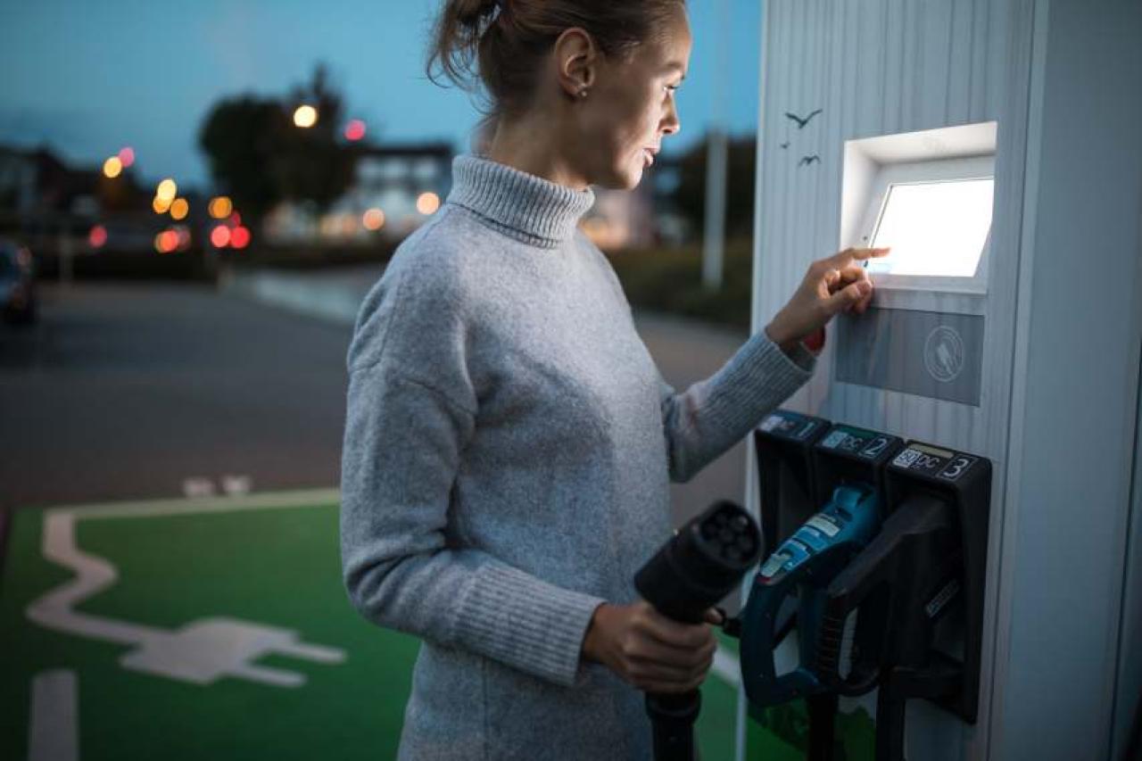 How to charge an EV