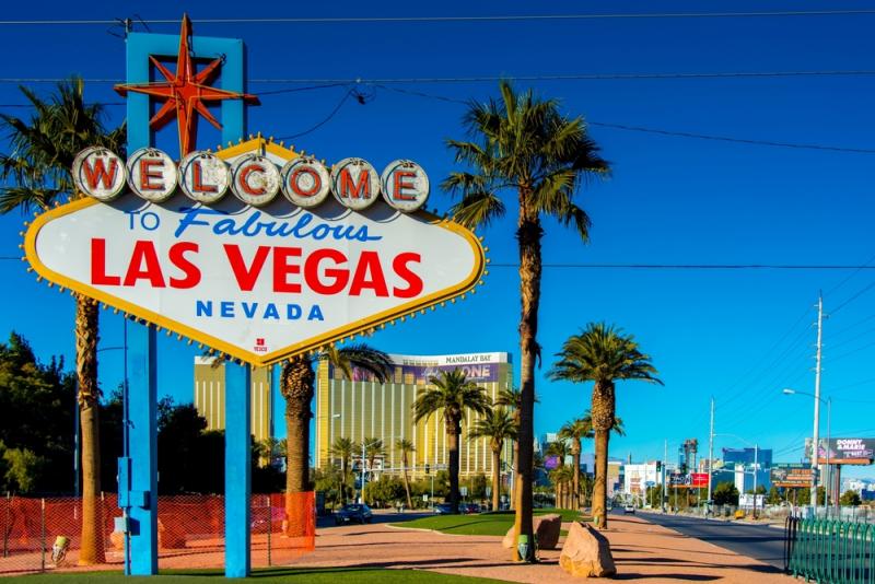 las-vegas-sign-on-the-strip