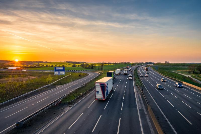 cars-driving-on-the-motorway
