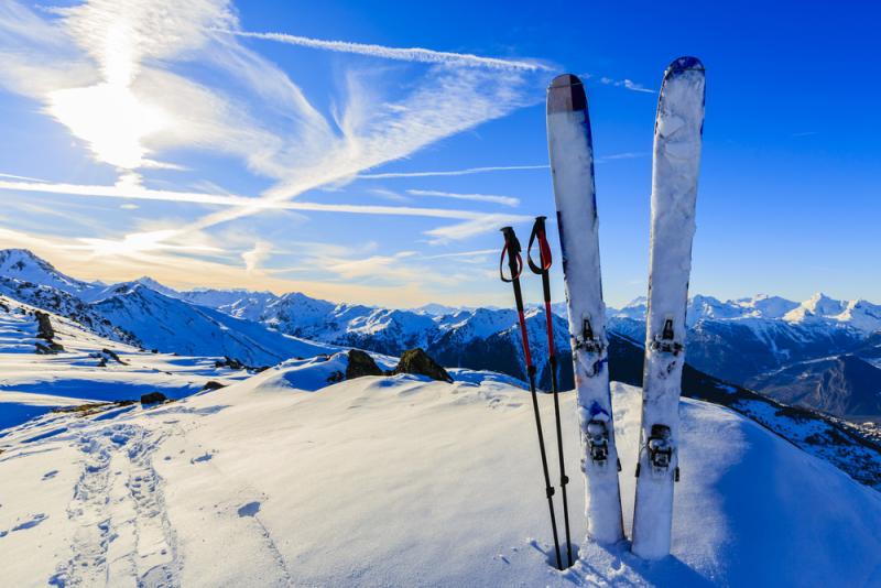 skis-and-poles-in-the-snow