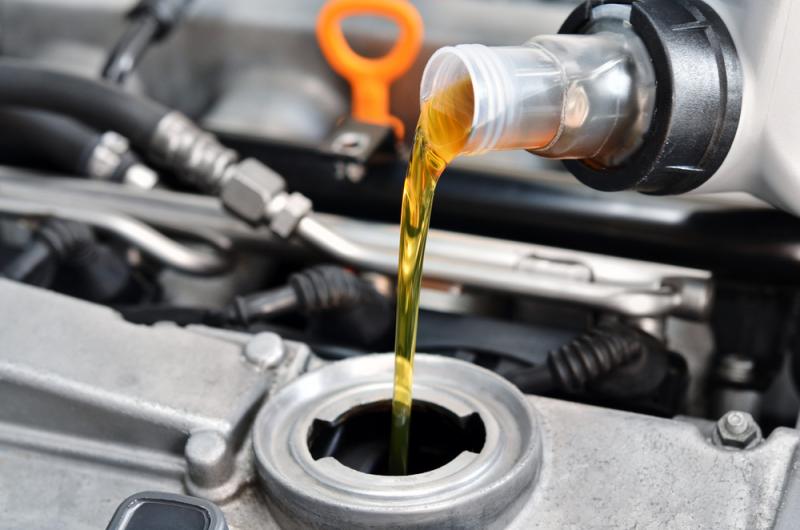 topping-up-car-engine-oil