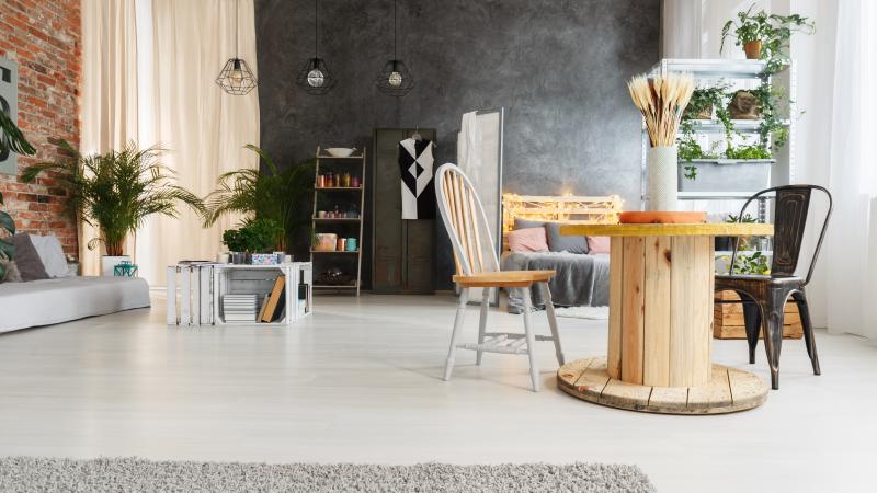 room-with-upcycled-furniture
