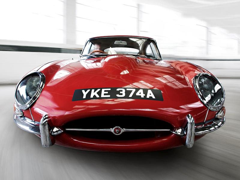 Jaguar E-type from front