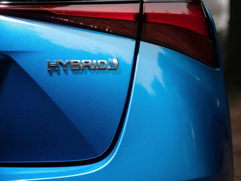 Toyota hybrid badging
