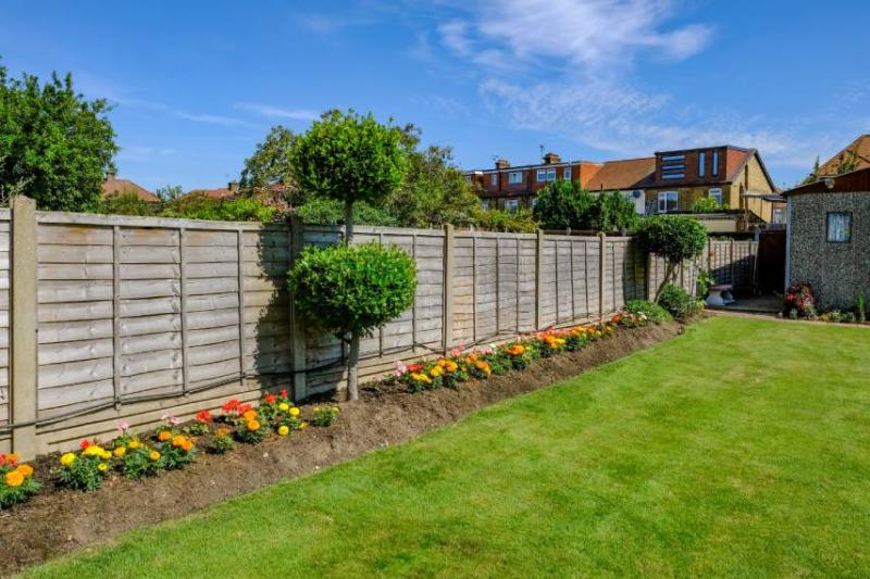 Image of a garden fence. 