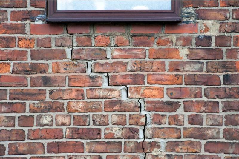 Crack in side of house