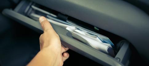 car-documents-in-a-glove-box