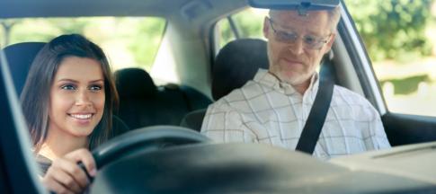 young-woman-learning-to-drive