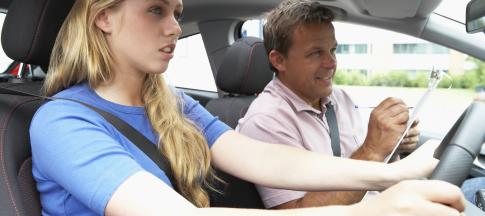 nervous-learner-driver-on-driving-test