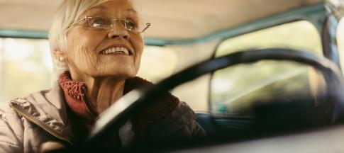 elderly-woman-driving