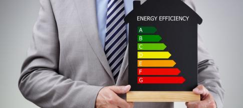 man-holding-energy-efficiency-EPC
